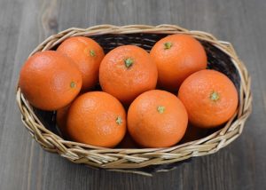 9 Benefits of Eating Oranges